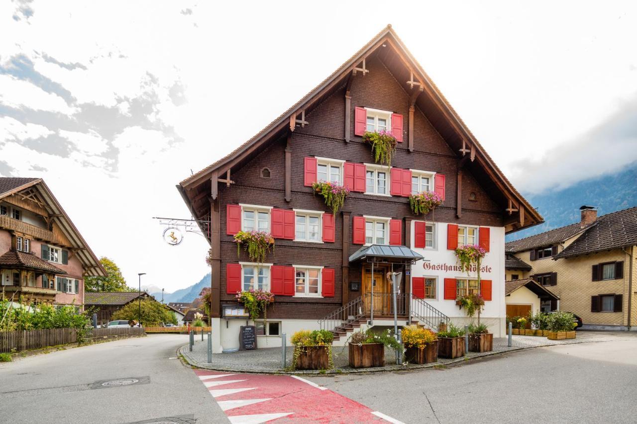 Gasthaus Roessle Hotell Nenzing Exteriör bild